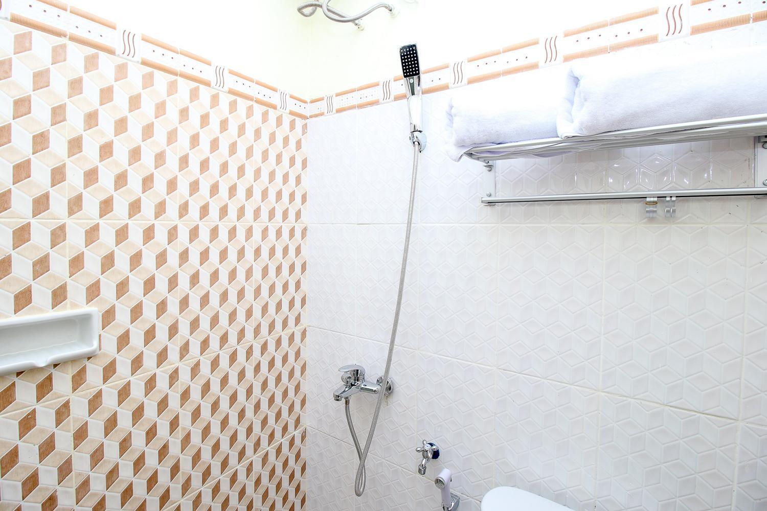 Hotel Reddoorz Syariah @ Pahlawan Sidoarjo Exteriér fotografie